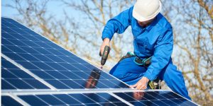 Installation Maintenance Panneaux Solaires Photovoltaïques à Colletot